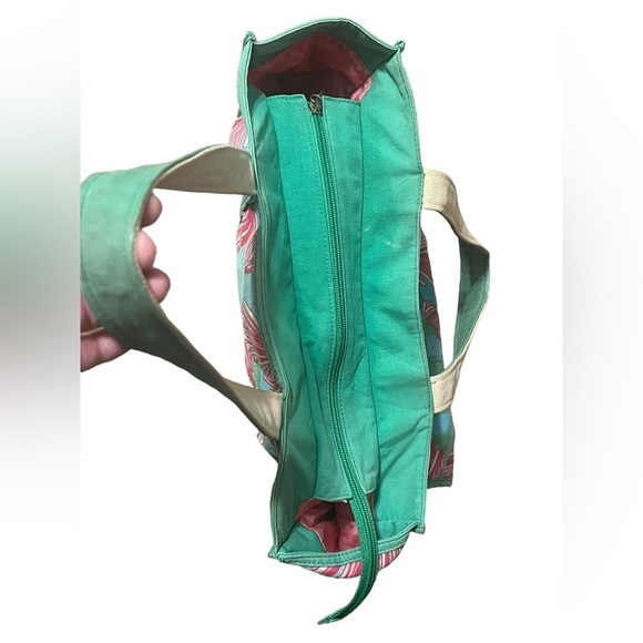 Lilly Pulitzer originals blue, green, and pink floral large tote bag - Picture 5 of 12